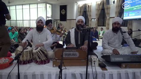 Veer Manpreet Singh ji (Tuhi Tuhi) UK wale @ Gurdwara Sahib Silat Road, Singapore Final Divan ...