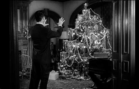 Cary Grant in The Bishops Wife 1947 with an amazing Christmas Tree ...