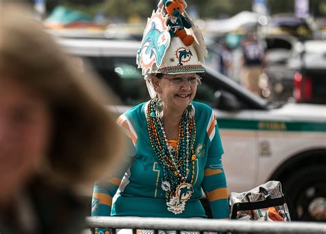 Five Reasons Miami Dolphins Fans Are Best in NFL | Miami New Times