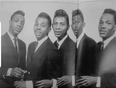 The Founding Members | Soul music, Singing groups, African american beauty