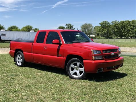 2003 Chevrolet Silverado SS | New Old Cars