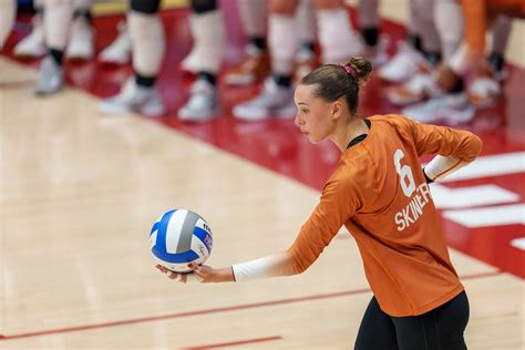 Madisen Skinner Gets 16 Kills to Lead Texas to Back-to-Back Championships