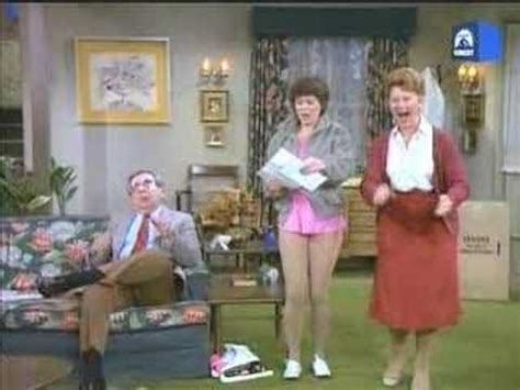 Joanie from Happy Days - YouTube