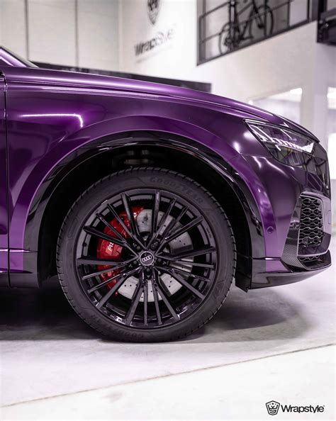 Audi RS Q8 - Purple Black Iridescent | WrapStyle