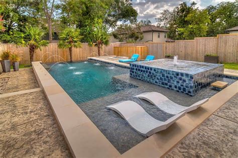 Riverbend Sandler Pools - October Featured Pool | Plano Pool Builders