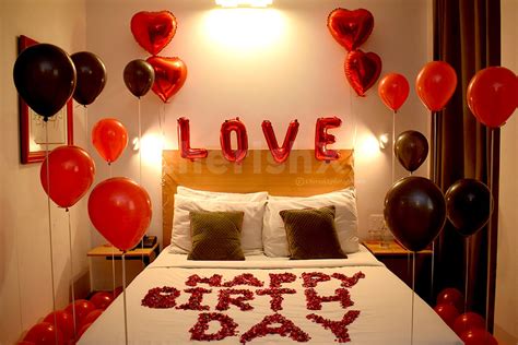 Romantic Anniversary Decoration Services for Room or Home