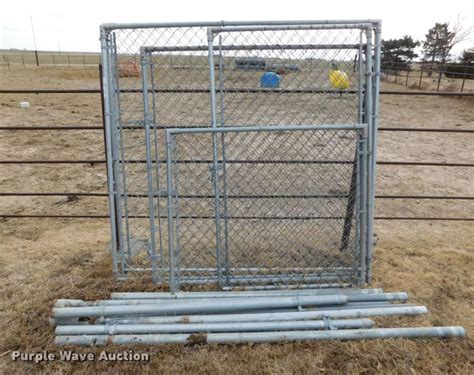 (5) galvanized dog kennel panels in Wright, KS | Item DI9645 sold ...