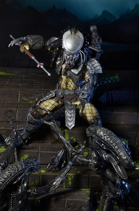 Closer Look: Predator Series 14 (Alien vs Predator) Action Figures