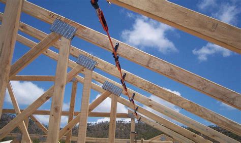 Easy Final Truss Bracing | t R u s s | Pinterest | Roof trusses and Barn