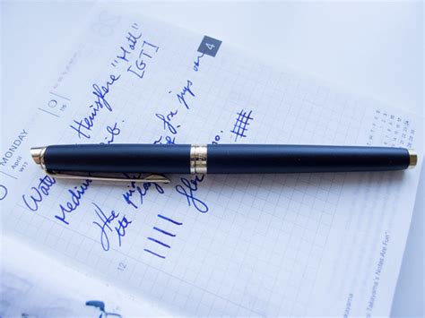 Waterman Hemisphere Fountain Pen Review