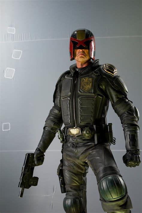 Great Dredd Costume | Karl urban, Dredd movie, Karl urban movies