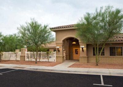 Assisted Living in Phoenix, AZ | AssistedLiving.org