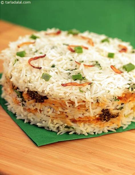 Thai Layered Rice ( Thai Cooking) recipe | Thai Recipes | by Tarla Dalal | Tarladalal.com | #462