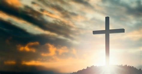 3 Lessons We Can Learn from the Foot of the Cross