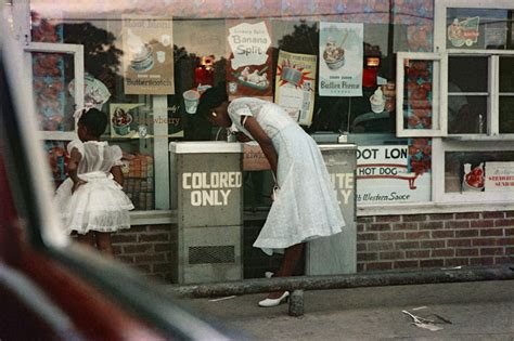 Segregated drinking fountains, Mobile, Alabama, 1956 | Fotografia no ...