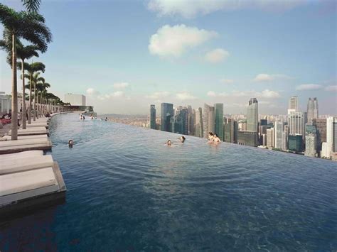 The 5 Most Impressive Infinity Pools In Singapore To Try In 2025