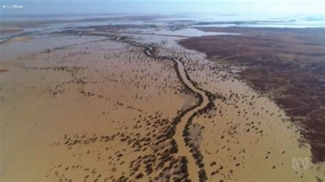 Diamantina River: Floodwaters are now bringing life to the Channel Country - 03/03/2019 - ClickView