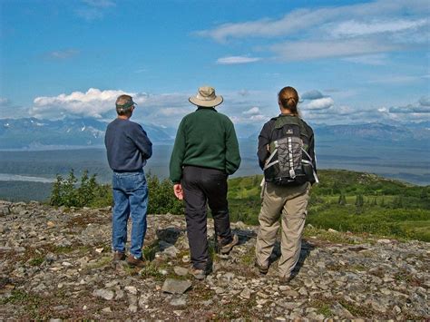 Alaska Nature Guides | Wilderness Day Hikes | ALASKA.ORG