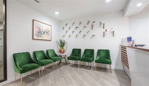 Top-Rated Dentist in Los Angeles | Skilled Dental Care Near Me