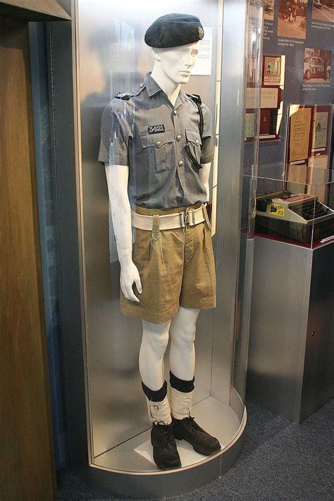 Uniforms of the Singapore Police Force - Alchetron, the free social encyclopedia