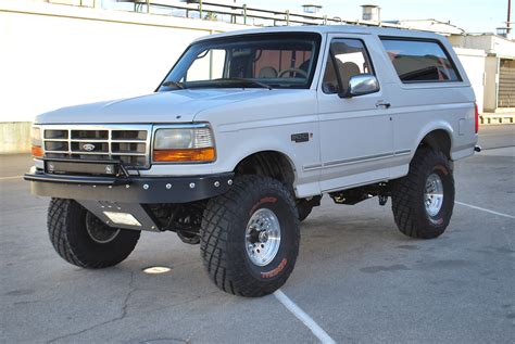 Ford bronco prerunner