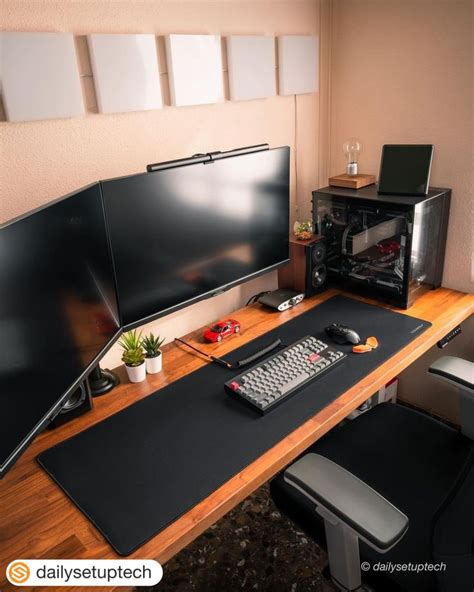 Ergonomic desk setup with natural lights | Home office set up, Computer ...