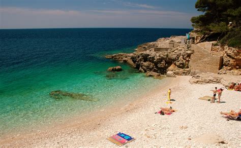 BEACHES, VINYARDS AND MONUMENTS OF ISTRIA – Villa Tramonto Istria