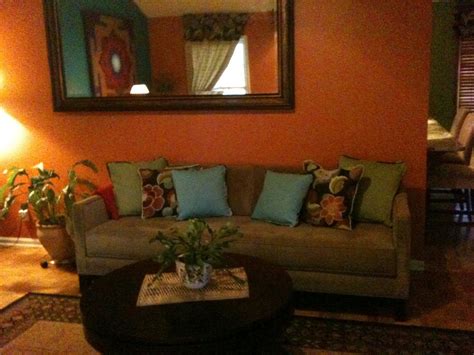 30+ Brown And Orange Living Room Ideas – DECOOMO