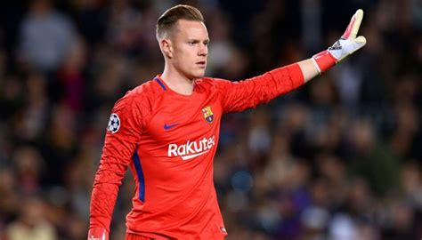 Marc-André Ter Stegen's Match-Issued Adidas Gloves - CharityStars