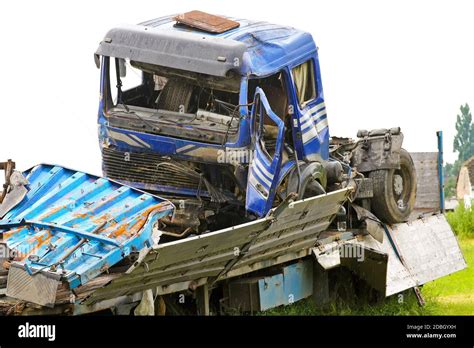 Fatal traffic accident with truck and trailer Stock Photo - Alamy