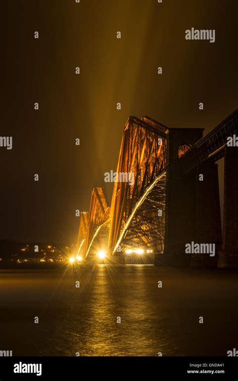 Forth rail bridge night hi-res stock photography and images - Alamy