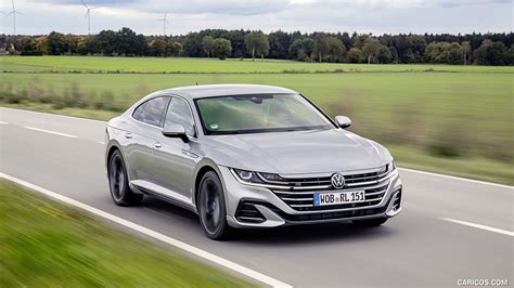 Volkswagen Arteon | 2021MY R-Line | Front Three-Quarter