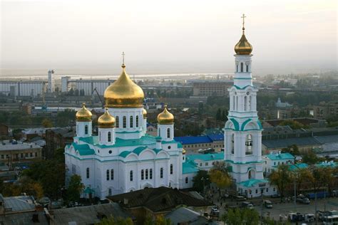 Rostov-on-Don Cathedral (Rostov-on-Don, 1860) | Structurae