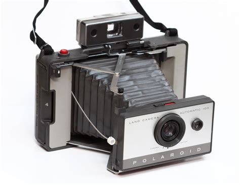 Vintage Polaroid 103 Automatic Instant Film Folding Land Camera Made in USA 1960s Fully ...