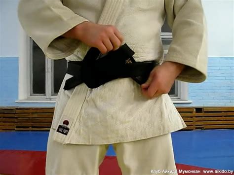 How to tie an Aikido kimono belt?