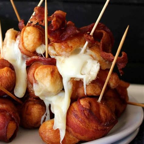 Cheesy Bacon Bombs