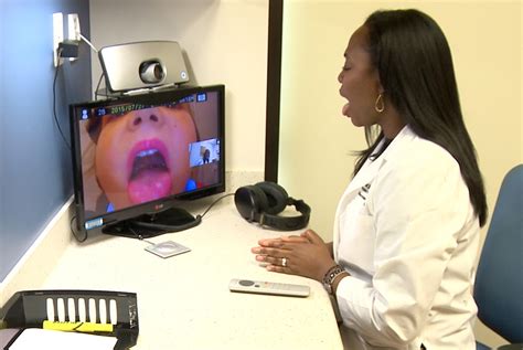 Doctors, Telemedicine Companies Meet to Plot New Course | The Texas Tribune