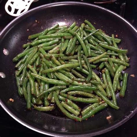 Dad's Pan-Fried Green Beans Recipe