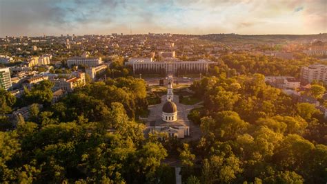 Old Romania and Republic of Moldova- 9 days tour - Travel to Romania