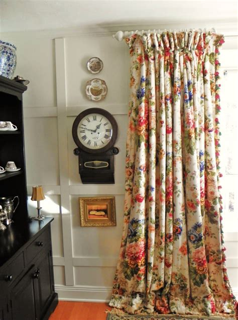 Love these curtains! | Curtains, English decor, Floral curtains