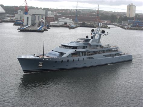 Superyacht Pacific in the Harbour of Kiel in August 2011 - Photo courtesy of Ferdinand Rogge ...