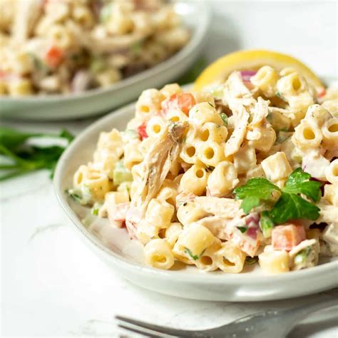 Chicken Macaroni Salad Recipe - Creamy and Flavorful! - Chenée Today