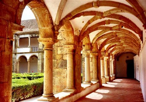 Portugal: History and architecture in the Algarve