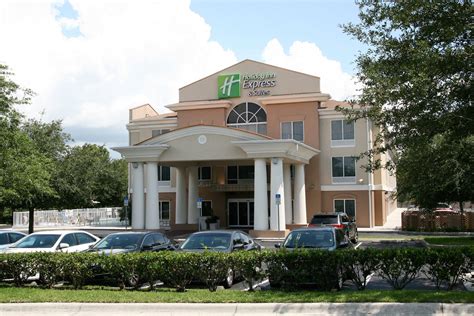 Holiday Inn Express & Suites Brooksville West, an IHG Hotel, 14112 Cortez Blvd, Brooksville, FL ...