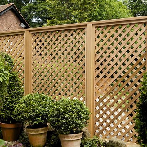 lattice fencing | Backyard | Pinterest | Deer, Lattices and Side yards