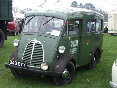 Morris Classic Cars British, Old Classic Cars, Vintage Vans, Vintage Trucks, Morris, Telephone ...