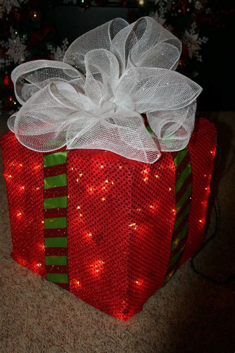 How to Make a Lighted Christmas Box Decoration | DIY Christmas