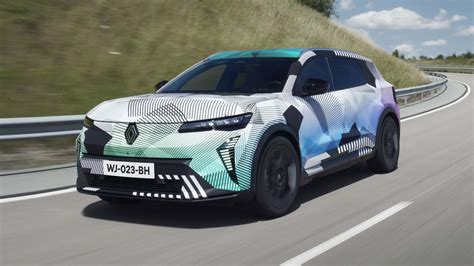 Renault Scenic E-Tech Electric Teased Ahead Of September 4 Debut