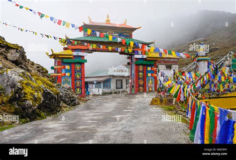 Arunachal pradesh sela pass hi-res stock photography and images - Alamy