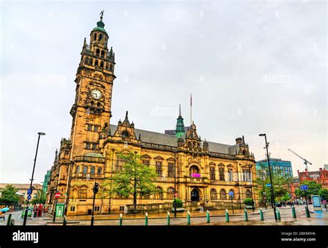 Sheffield Town Hall - South Yorkshire, UK Stock Photo - Alamy